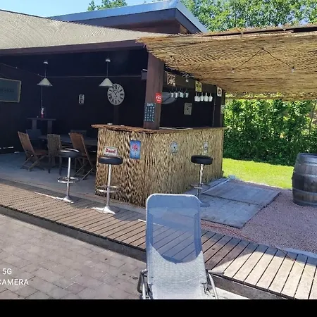 Le Duplex De La Raveline 48a 萨尔特-雷斯温泉